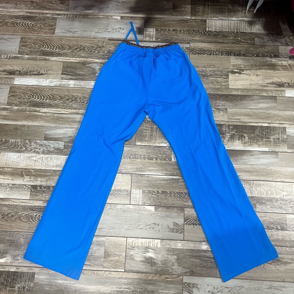 Heartsoul scrub bottoms- small